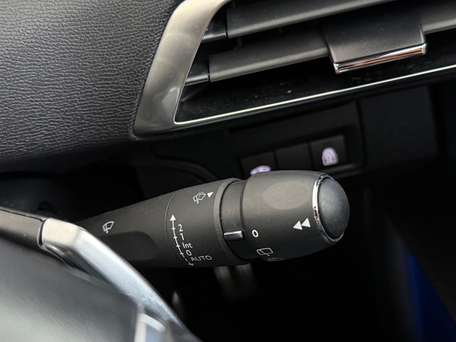 Used Peugeot 3008 2023 for sale - 77182757: Photo 23