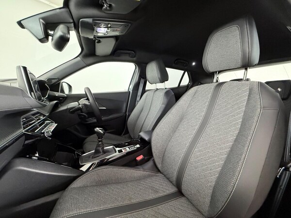 Used Peugeot 2008 2023 for sale - 74947331: Photo 17