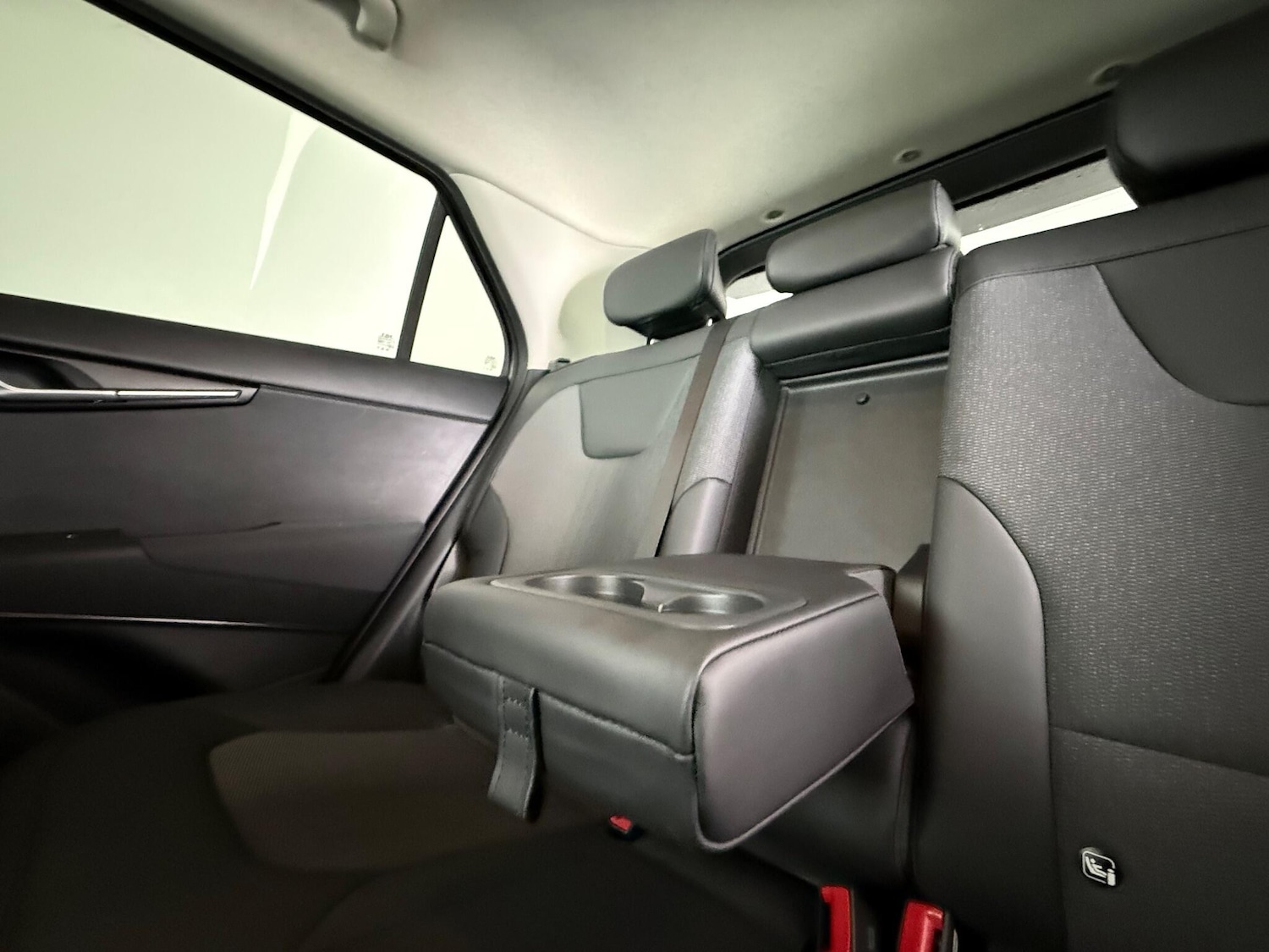 Used Kia Niro 2023 for sale - 77259947: Photo 12