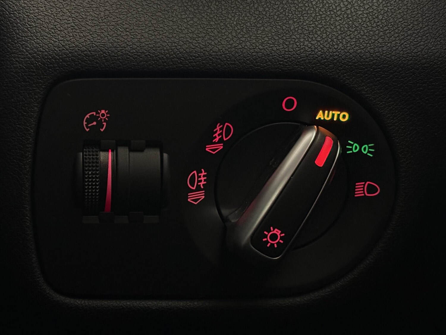 Used Audi A1 2018 for sale - 77497648: Photo 22