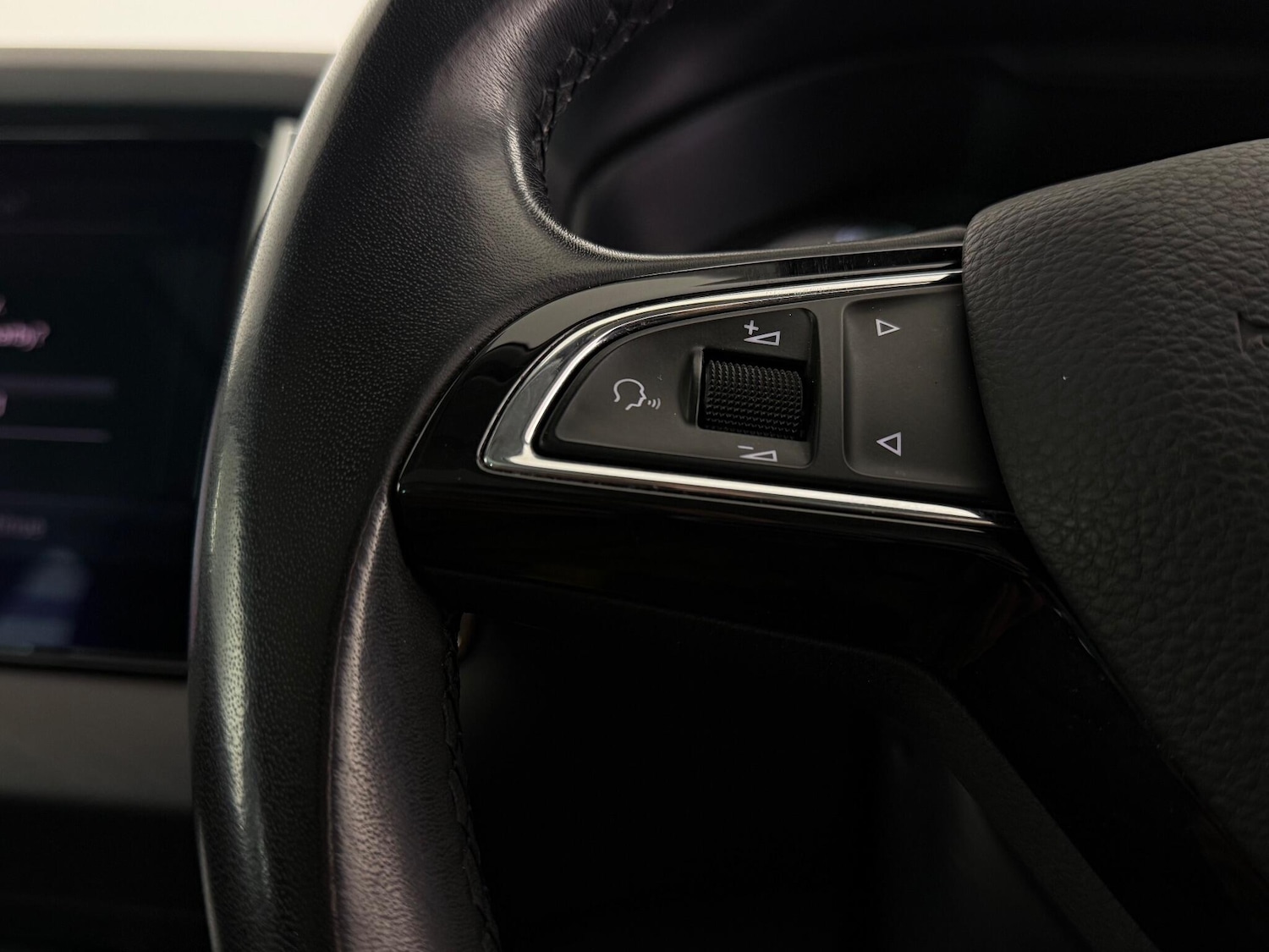 Used Skoda Karoq 2018 for sale - 77246592: Photo 21