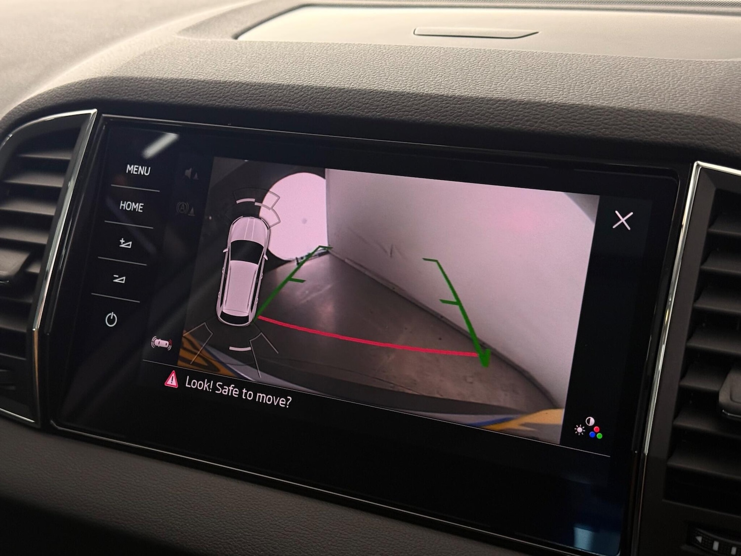 Used Skoda Karoq 2018 for sale - 77246592: Photo 29