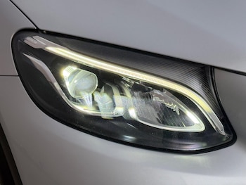 Used Mercedes-Benz GLC 2018 for sale - 79121968: Photo