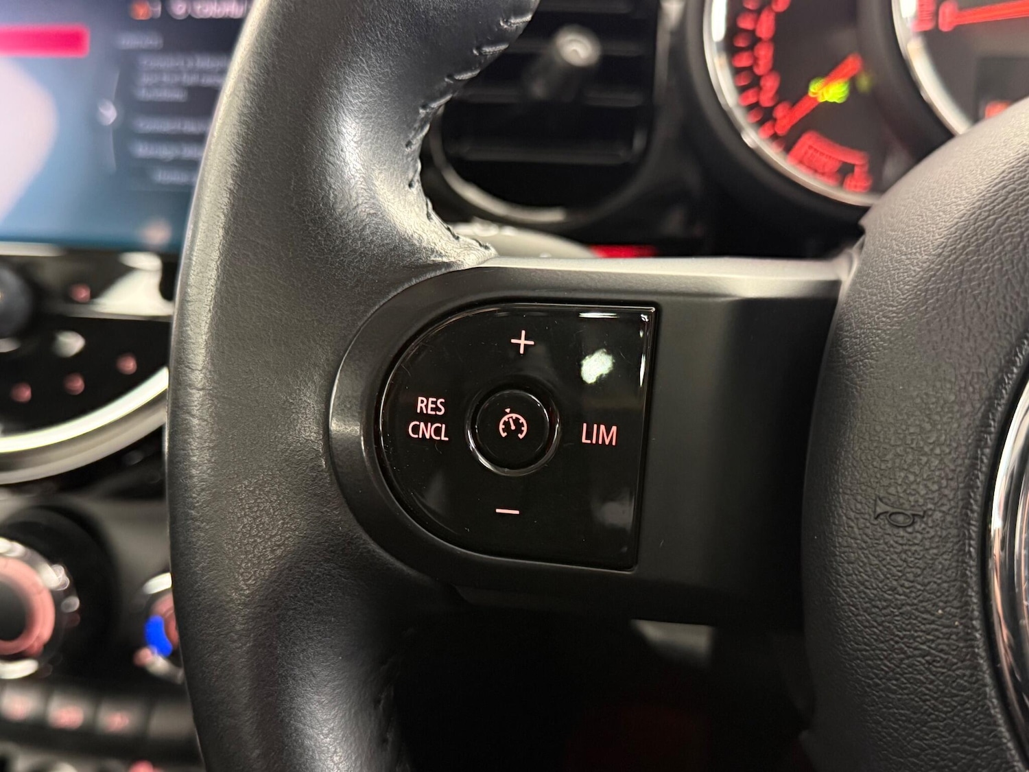 Used MINI Hatch 2021 for sale - 77221843: Photo 15