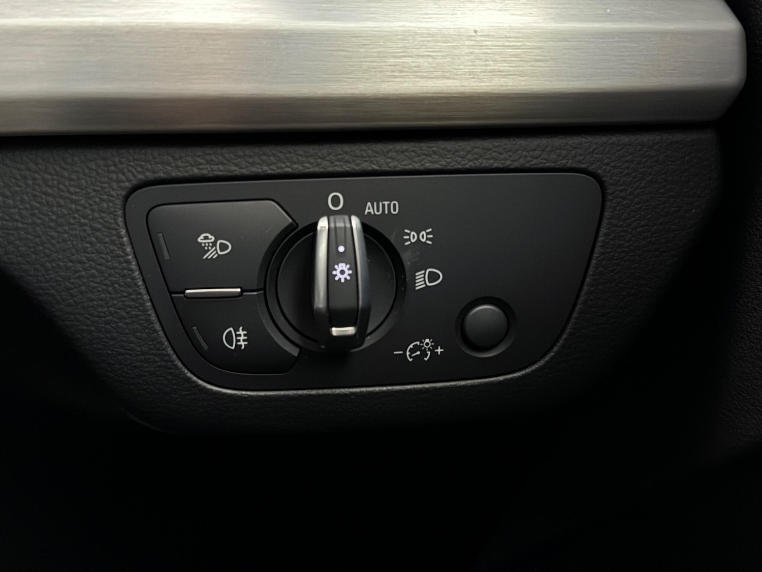 Used Audi Q5 2019 for sale - 77626434: Photo 31