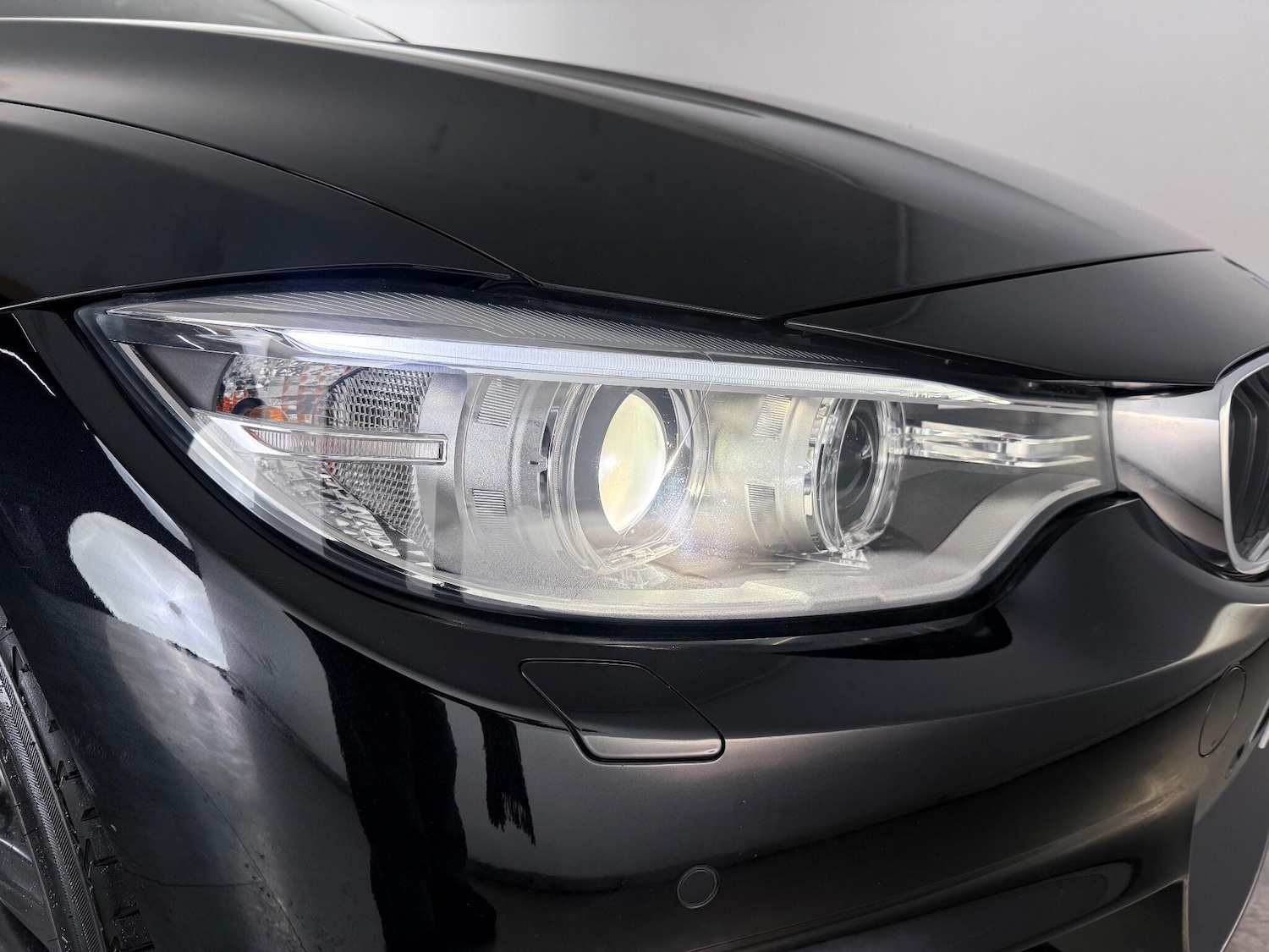 Used BMW 4 Series 2017 for sale - 76538515: Photo 9