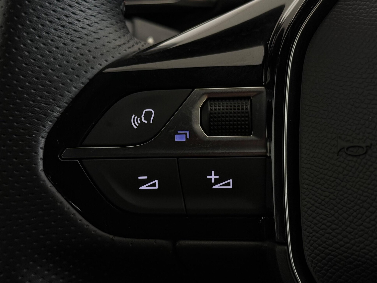 Used Peugeot 5008 2022 for sale - 77998139: Photo 19