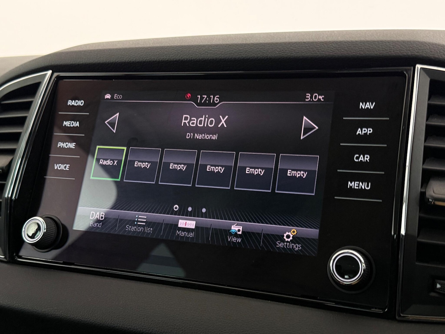 Used Skoda Karoq 2018 for sale - 77221997: Photo 25