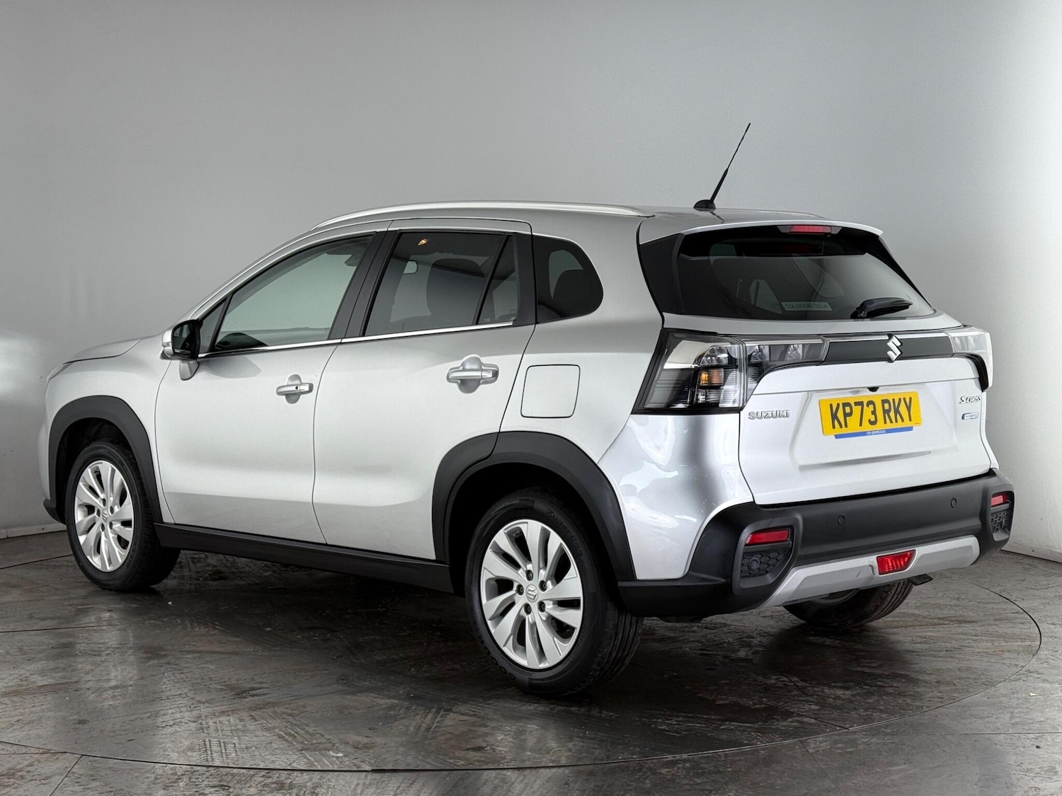 Used Suzuki SX4 S-Cross 2023 for sale - 77182531: Photo 4