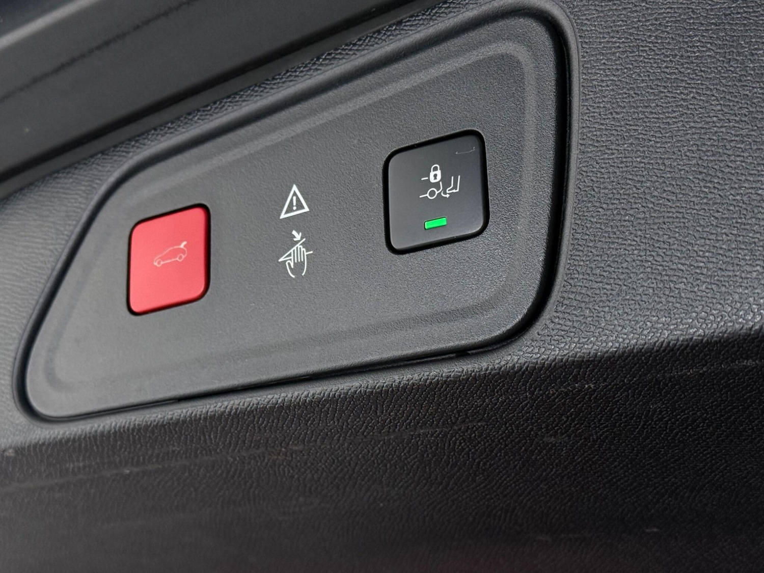 Used Peugeot 3008 2020 for sale - 77626420: Photo 11