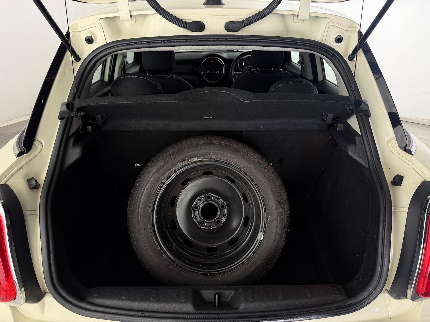 Used MINI Hatch 2016 for sale - 76865922: Photo 13