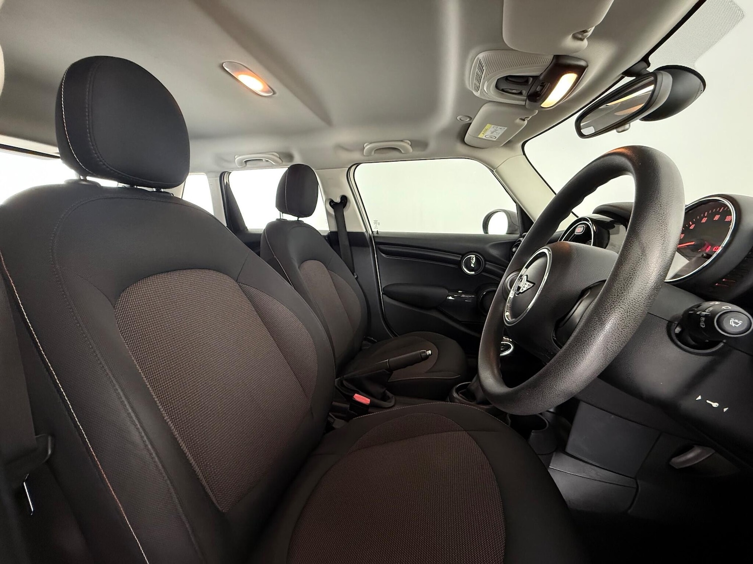 Used MINI Hatch 2016 for sale - 76865922: Photo 16