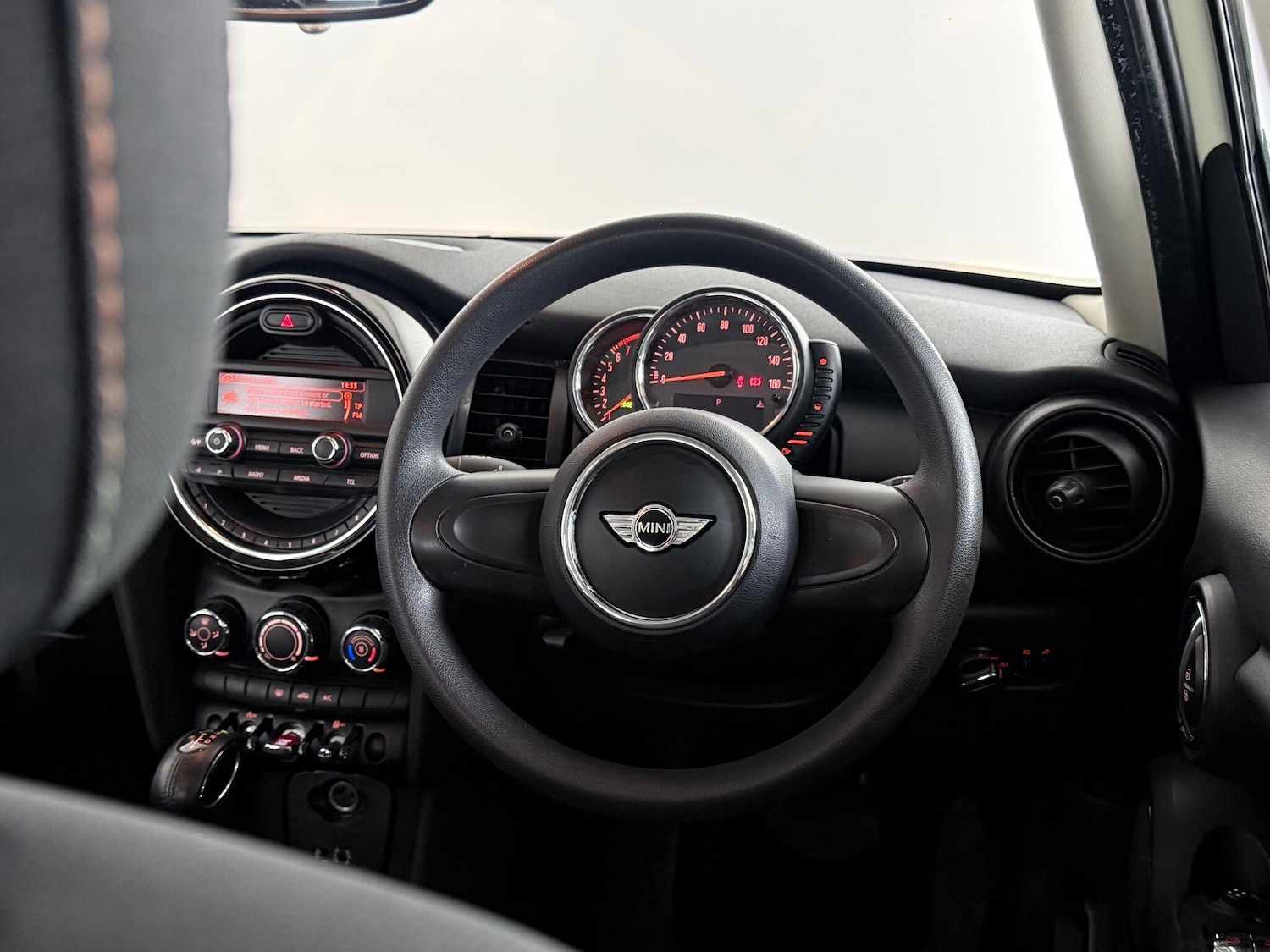 Used MINI Hatch 2016 for sale - 76865922: Photo 22