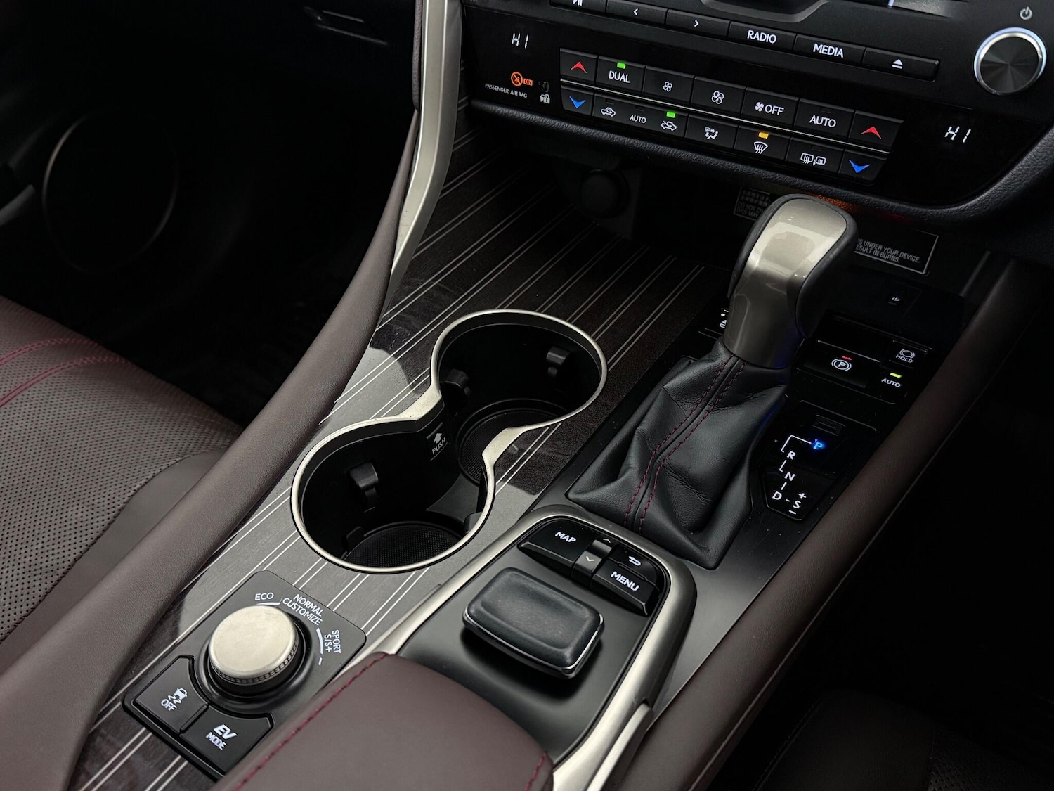 Used Lexus RX 2018 for sale - 77222779: Photo 34