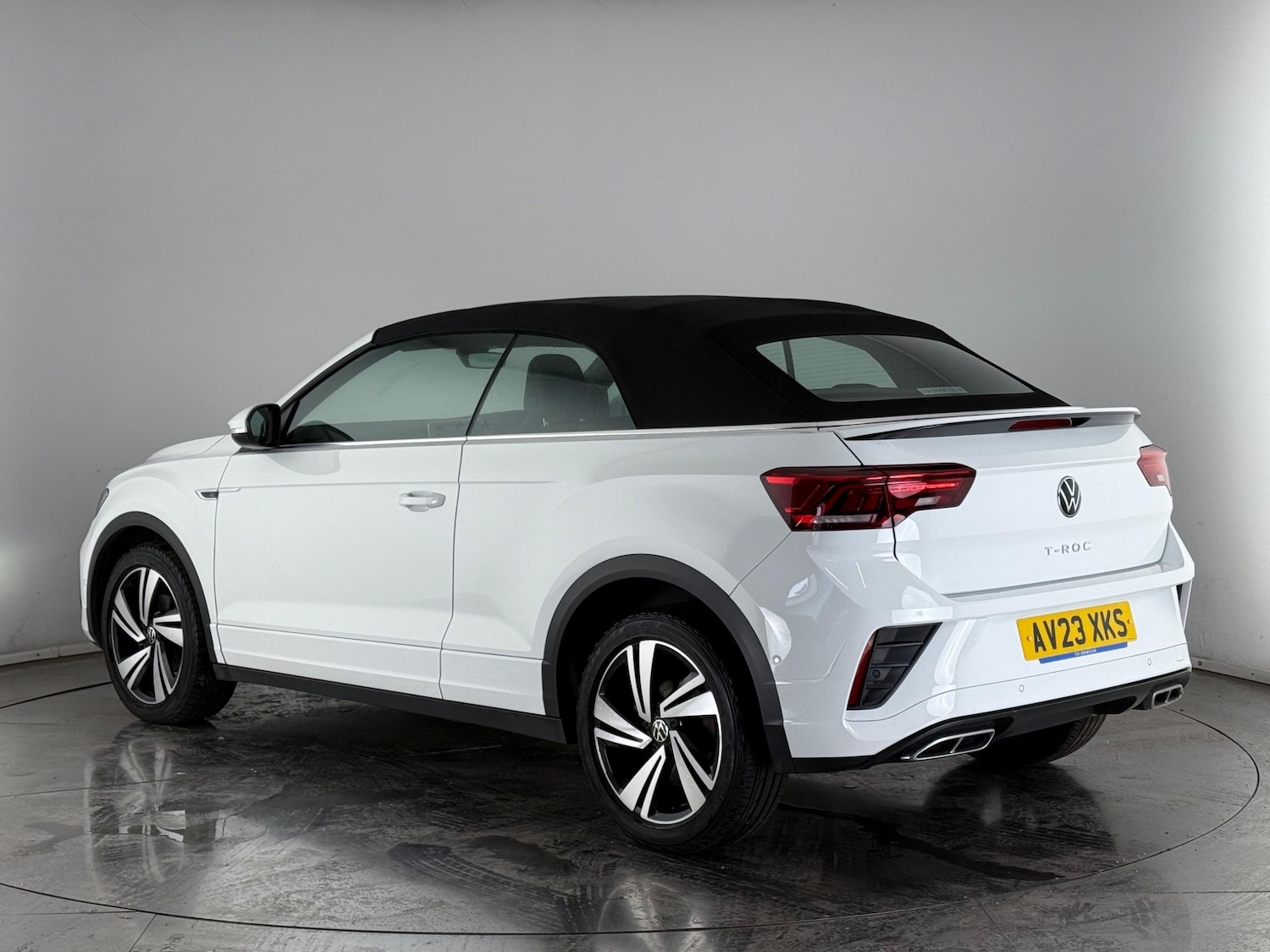 Used Volkswagen T-Roc 2023 for sale - 77216963: Photo 10