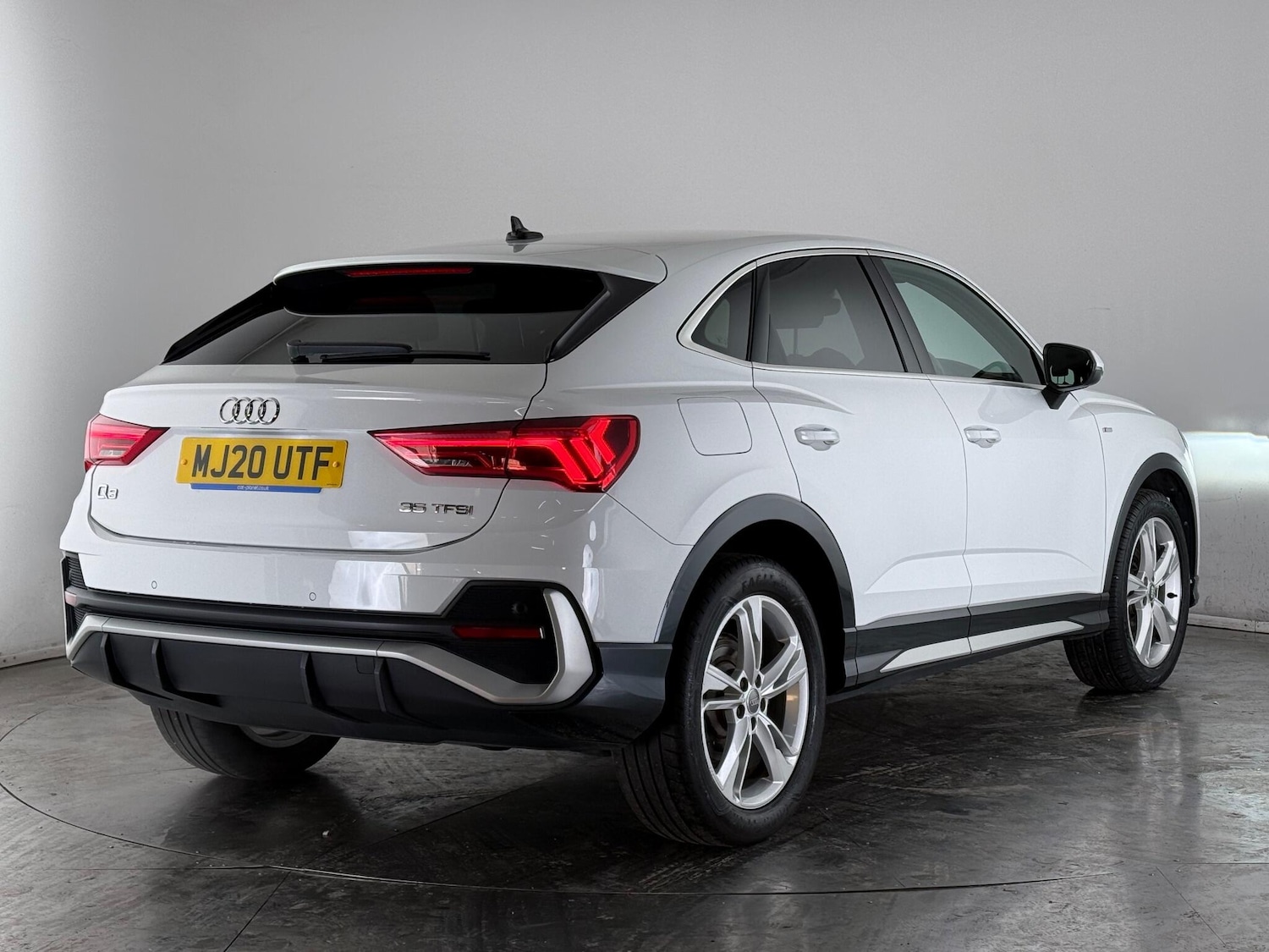 Used Audi Q3 2020 for sale - 77221867: Photo 6