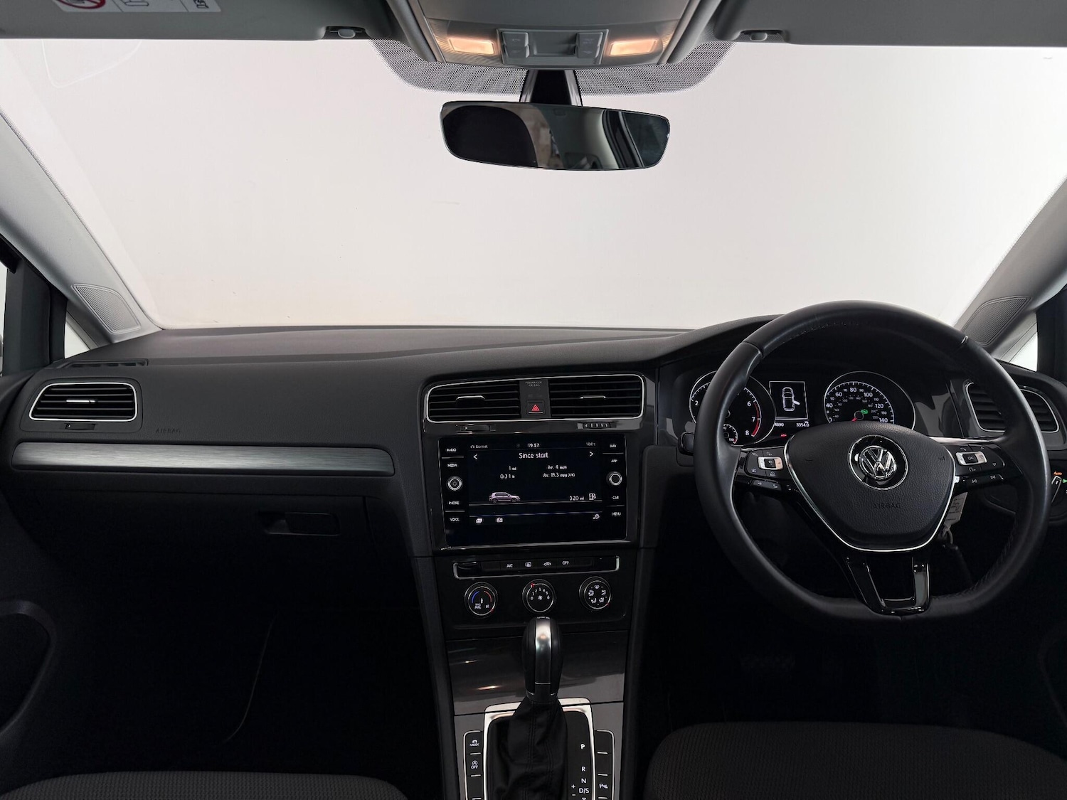 Used Volkswagen Golf 2017 for sale - 76752801: Photo 21