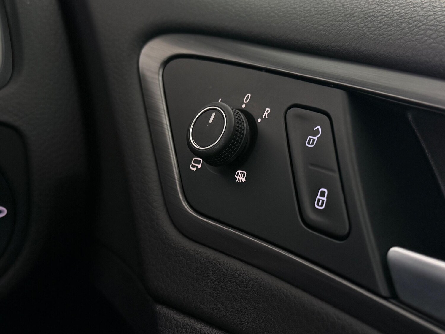 Used Volkswagen Golf 2017 for sale - 76752801: Photo 30