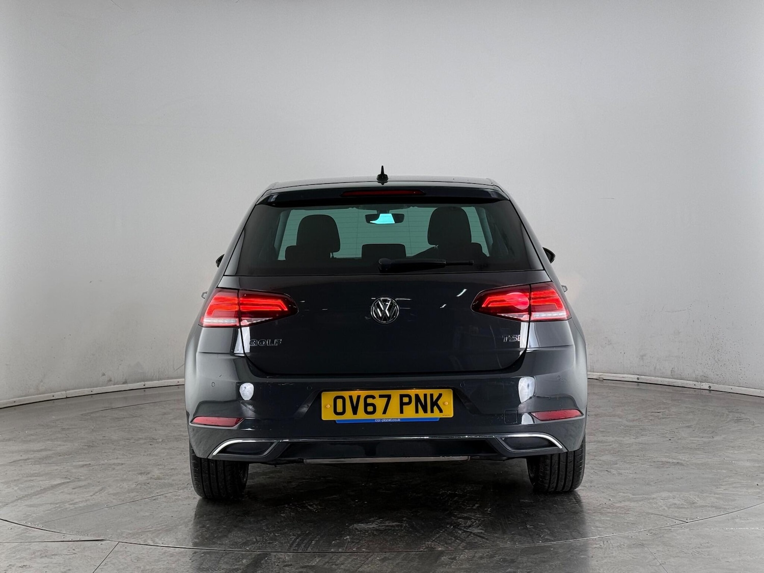 Used Volkswagen Golf 2017 for sale - 76752801: Photo 9