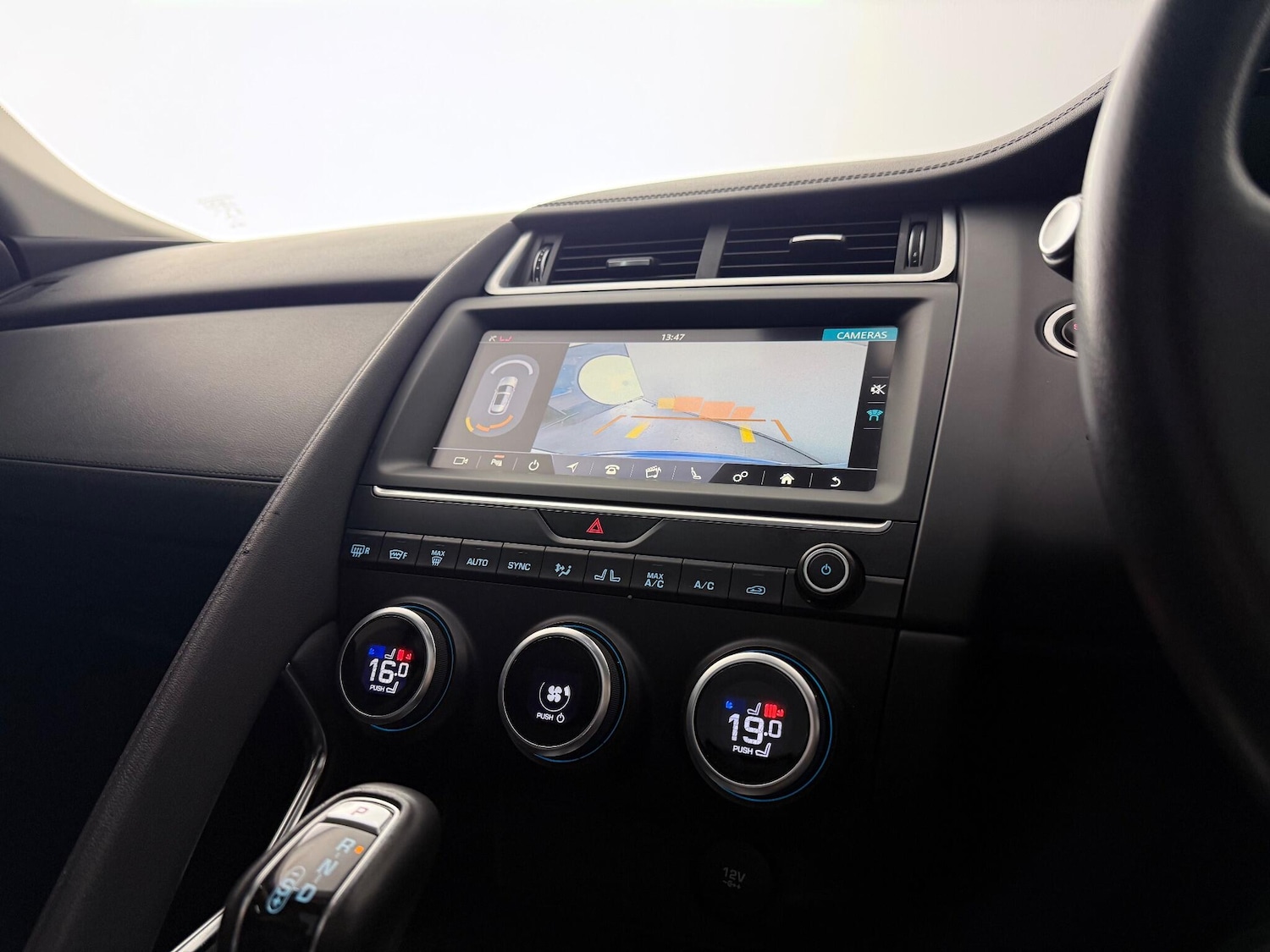 Used Jaguar E-Pace 2019 for sale - 77246399: Photo 35