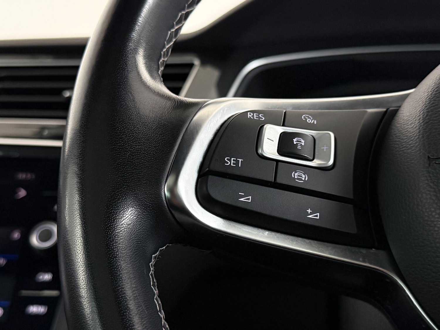 Used Volkswagen Tiguan 2019 for sale - 77243308: Photo 19