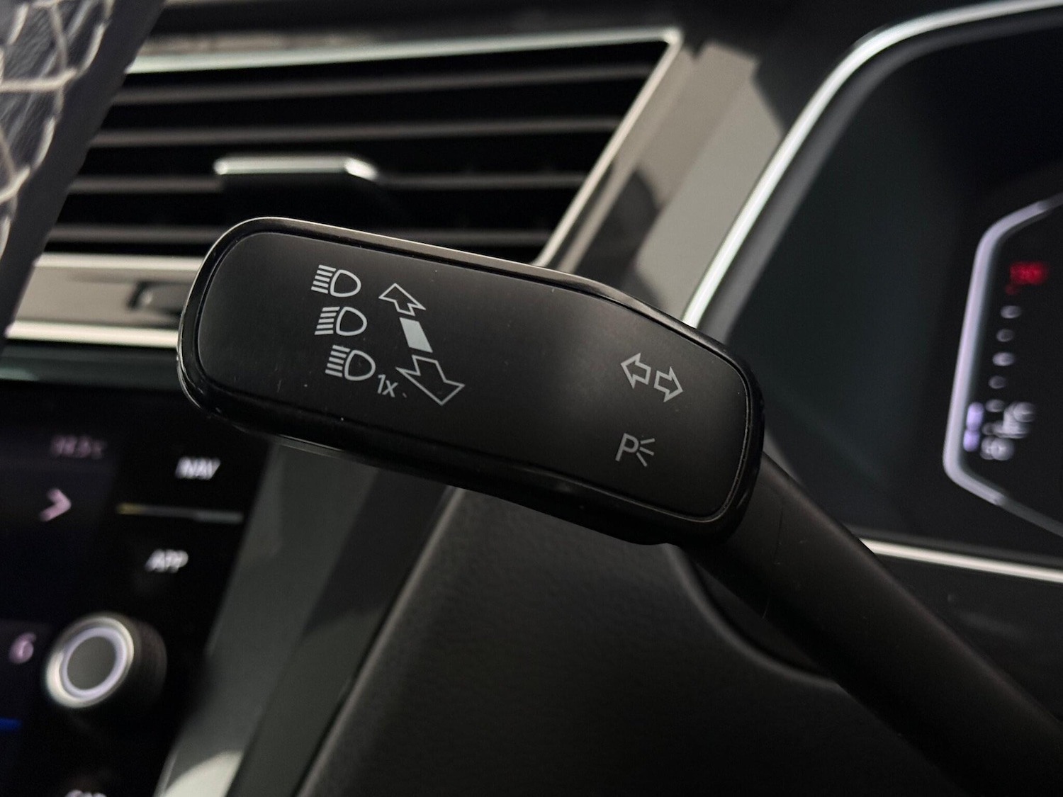 Used Volkswagen Tiguan 2019 for sale - 77243308: Photo 21