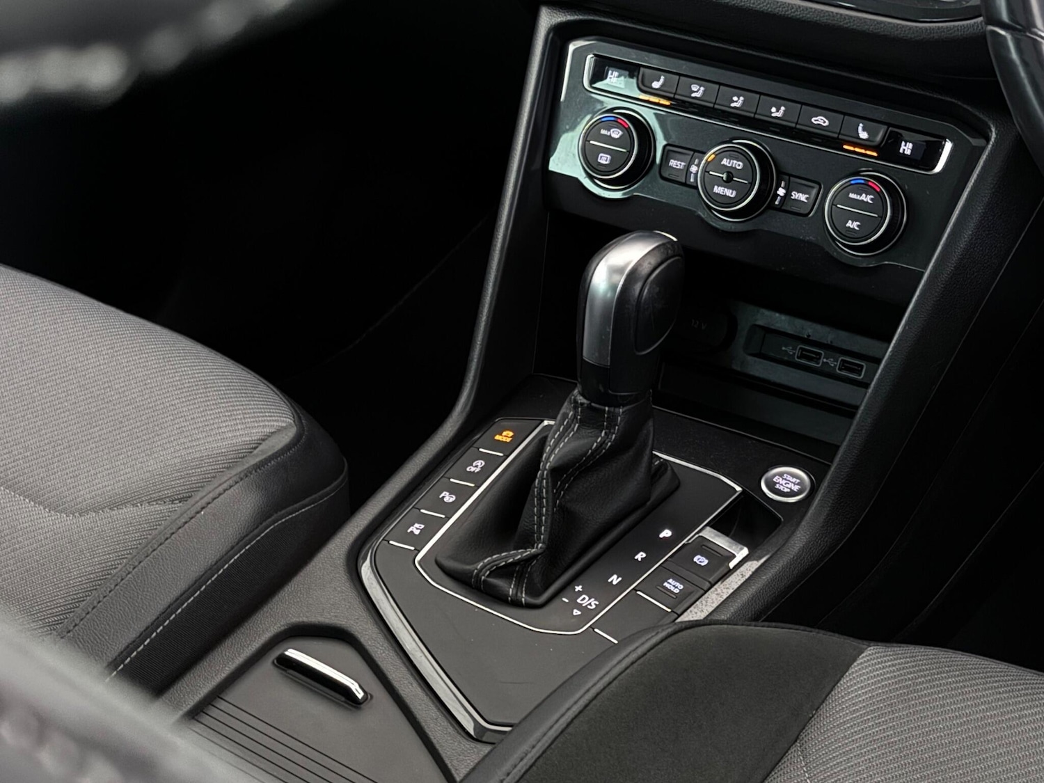 Used Volkswagen Tiguan 2019 for sale - 77243308: Photo 32