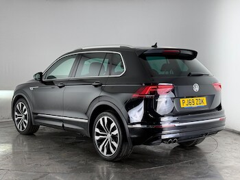 Used Volkswagen Tiguan 2019 for sale - 77243308: Photo