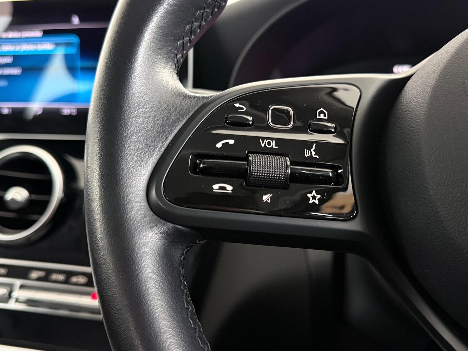 Used Mercedes-Benz C Class 2020 for sale - 77246230: Photo 16