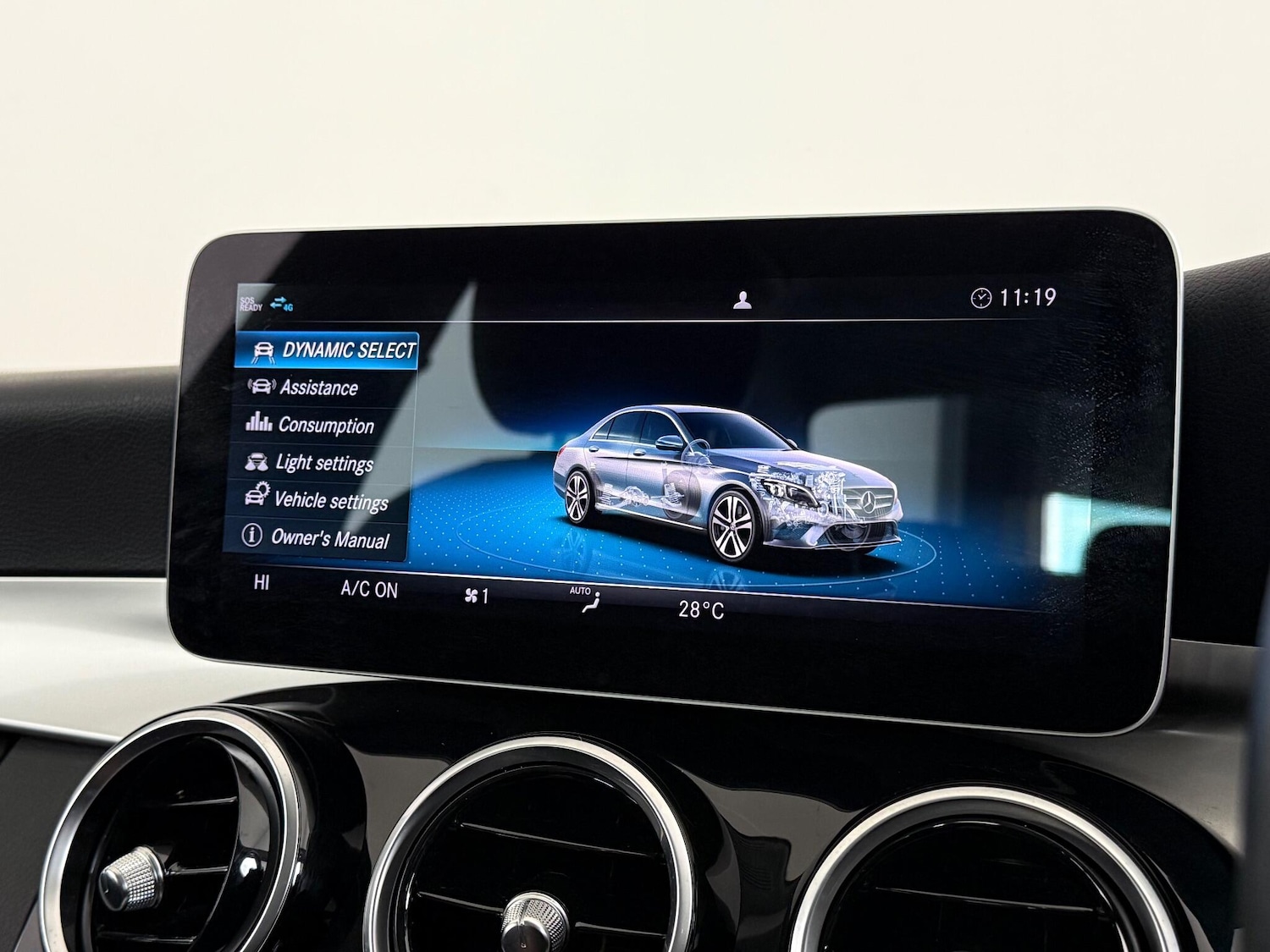 Used Mercedes-Benz C Class 2020 for sale - 77246230: Photo 24