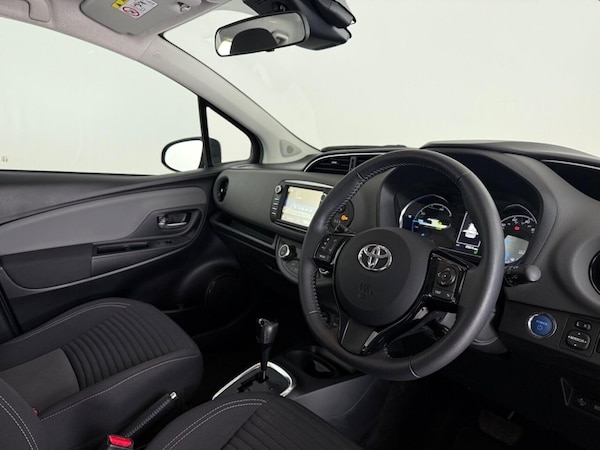 Used Toyota Yaris 2019 for sale - 76279641: Photo 15