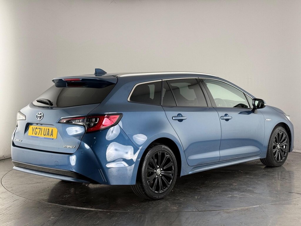 Used Toyota Corolla 2021 for sale - 76033517: Photo 4
