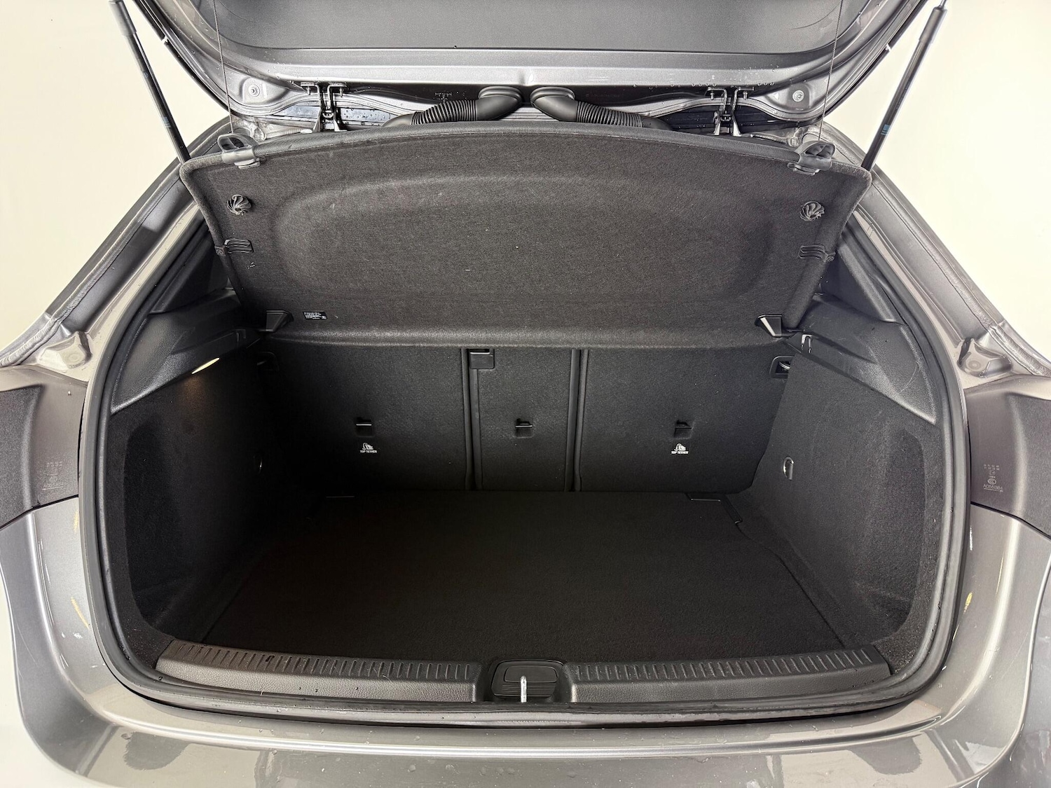 Used Mercedes-Benz A-Class 2020 for sale - 76466847: Photo 12