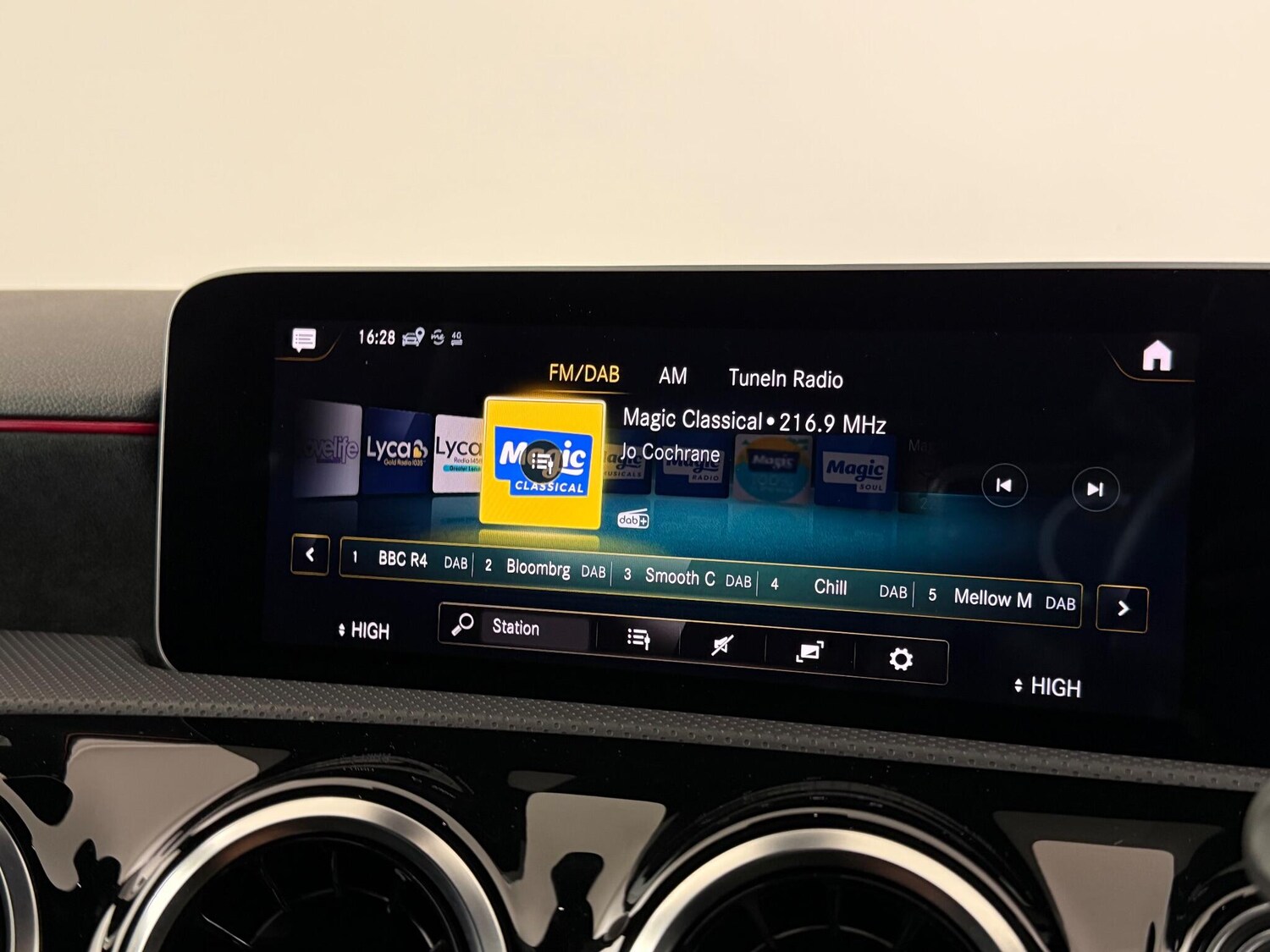 Used Mercedes-Benz A-Class 2020 for sale - 76466847: Photo 30