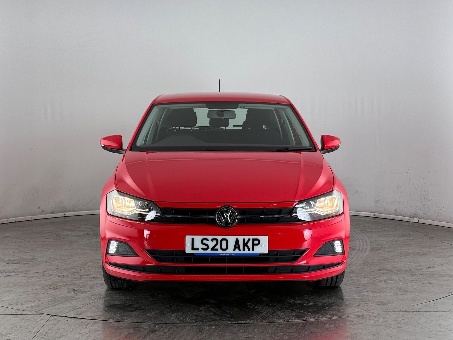 Used Volkswagen Polo 2020 for sale - 76824324: Photo 3