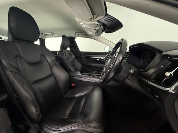 Used Volvo V90 Cross Country 2018 for sale - 75727583: Photo 16