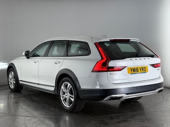 Used Volvo V90 2018 for sale - 75727583: Photo
