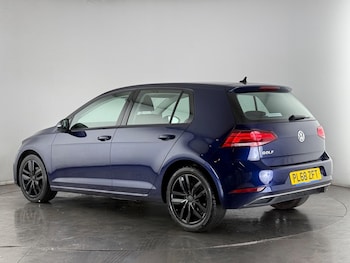 Used Volkswagen Golf 2019 for sale - 77456640: Photo