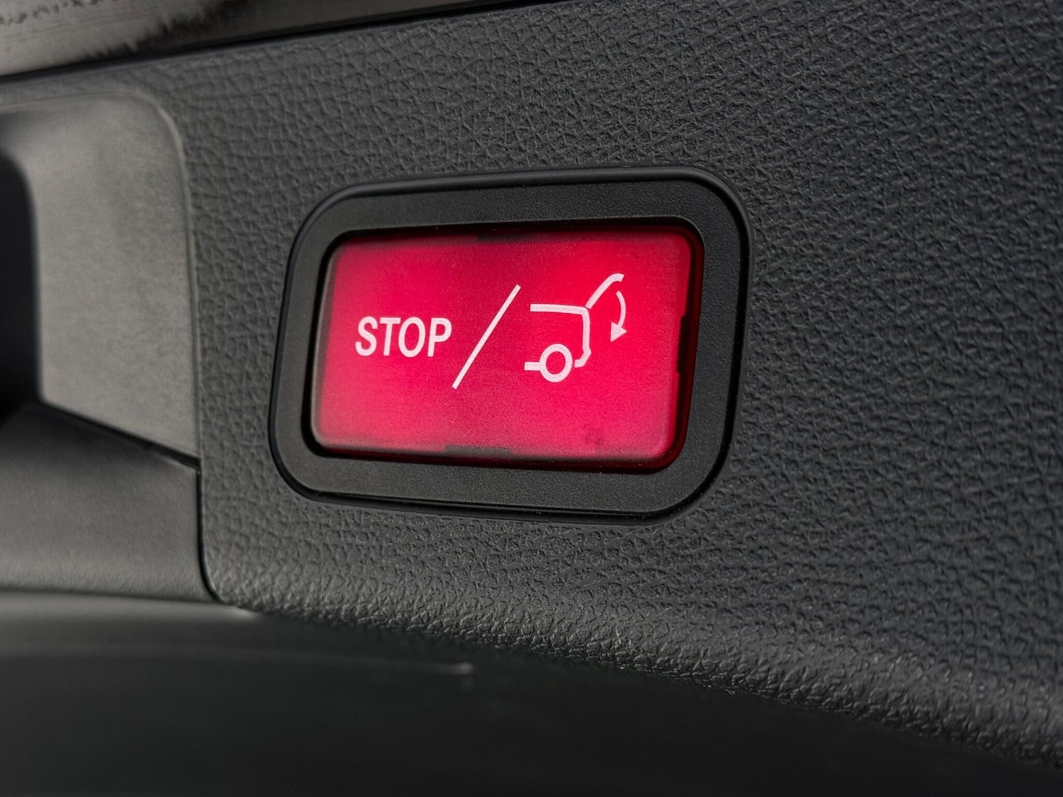 Used Mercedes-Benz C Class 2019 for sale - 77182382: Photo 11