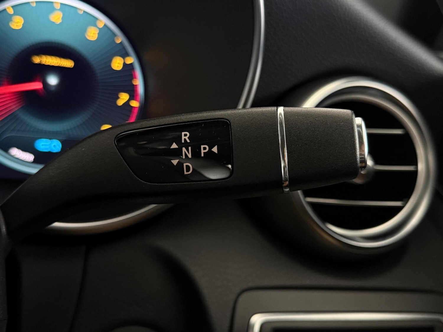 Used Mercedes-Benz C Class 2019 for sale - 77182382: Photo 25