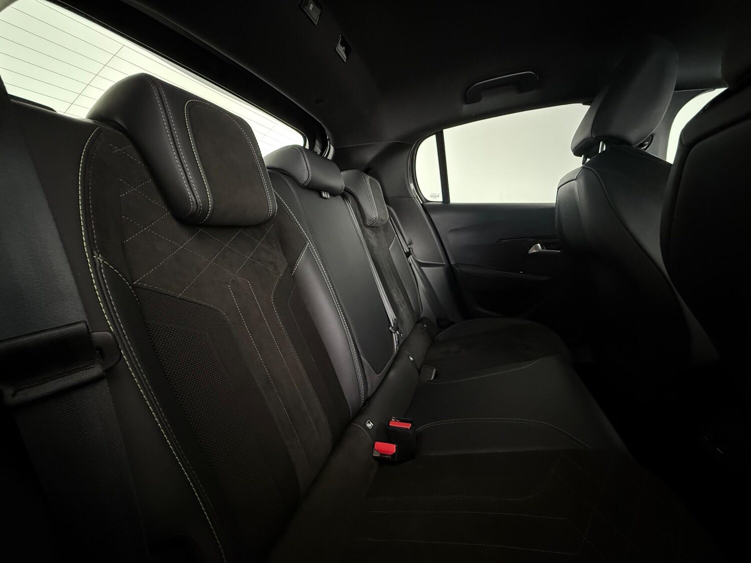 Used Peugeot 208 2022 for sale - 78157942: Photo 13