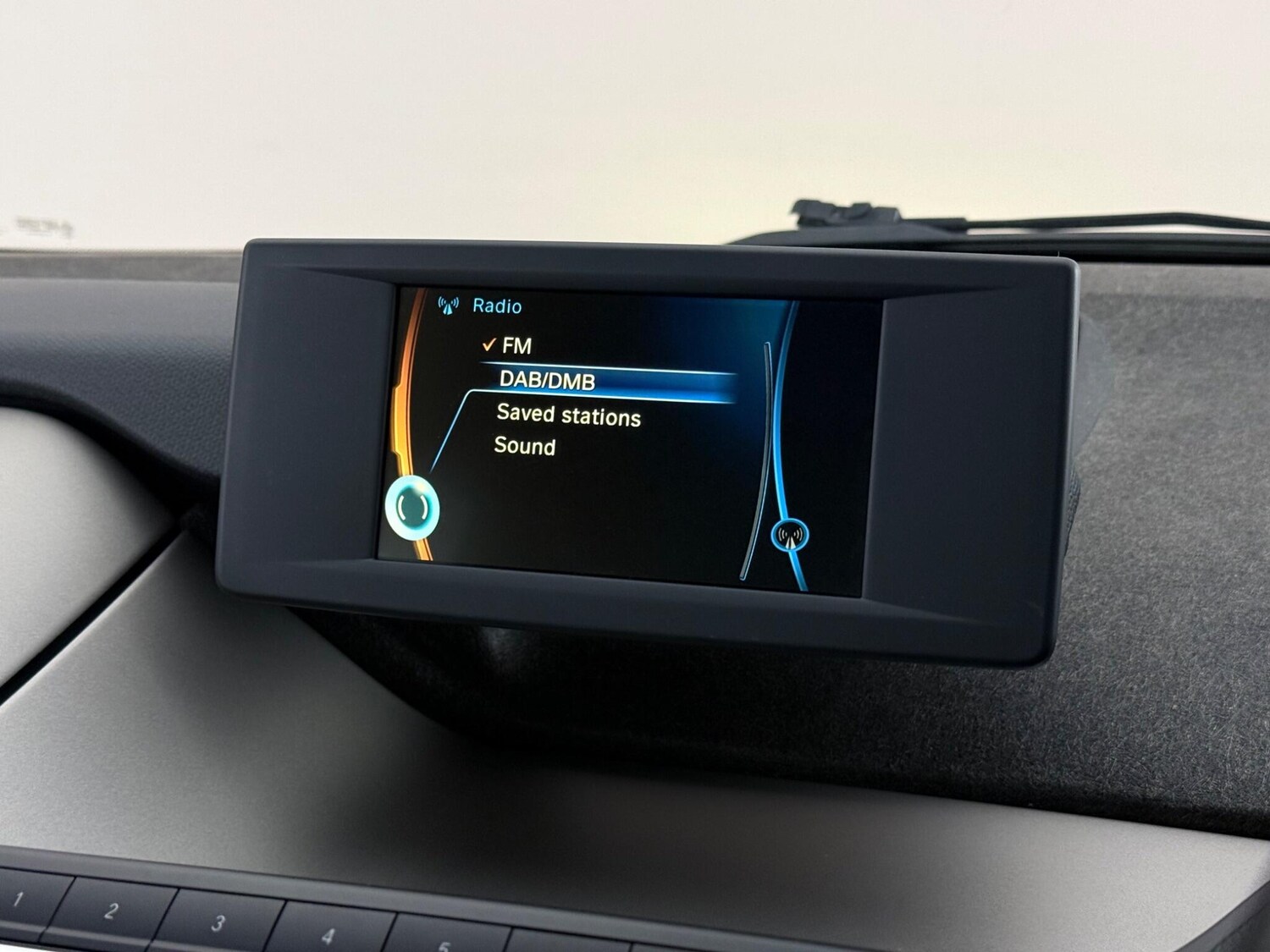 Used BMW i3 2017 for sale - 78132074: Photo 23