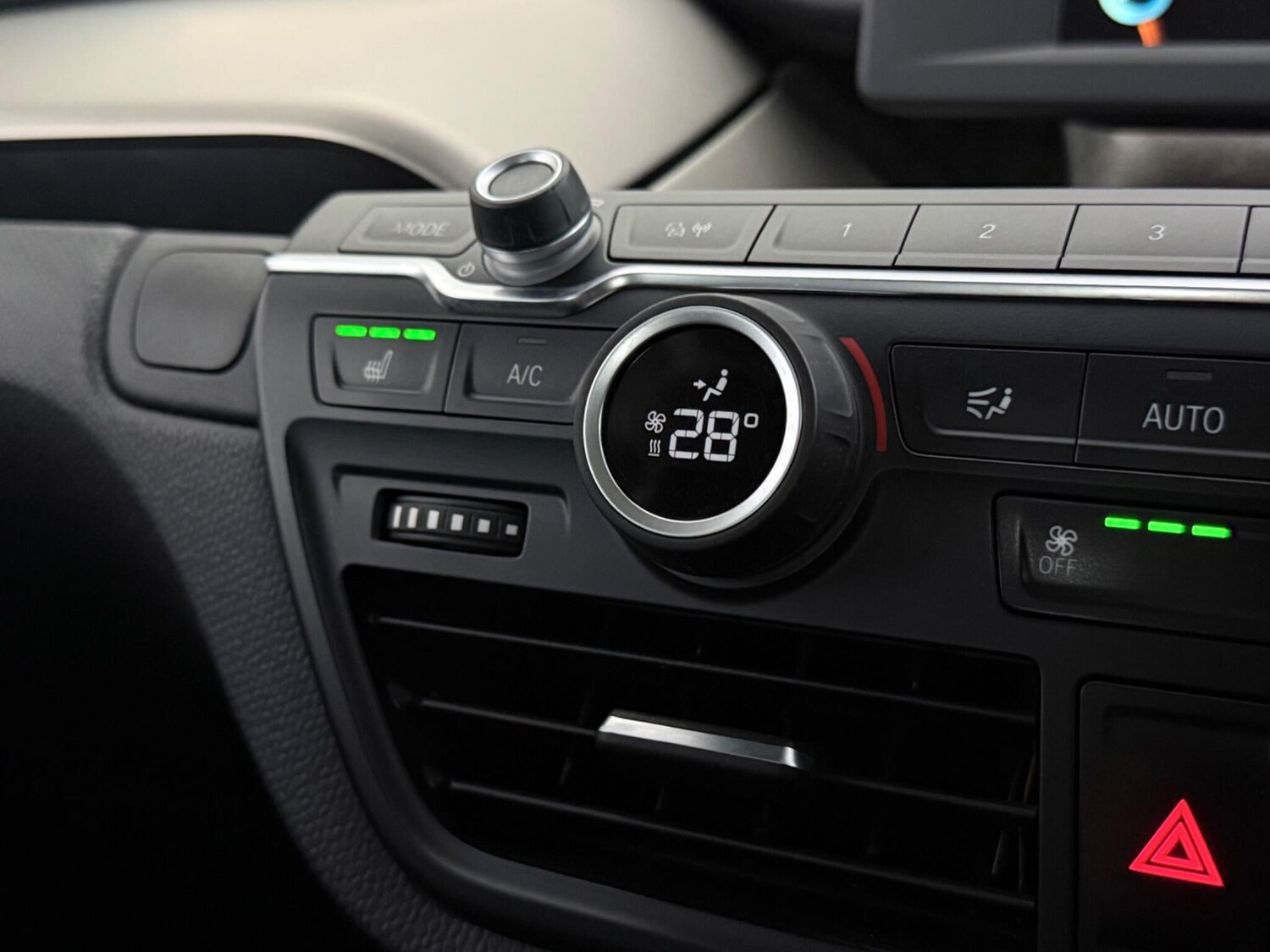 Used BMW i3 2017 for sale - 78132074: Photo 29