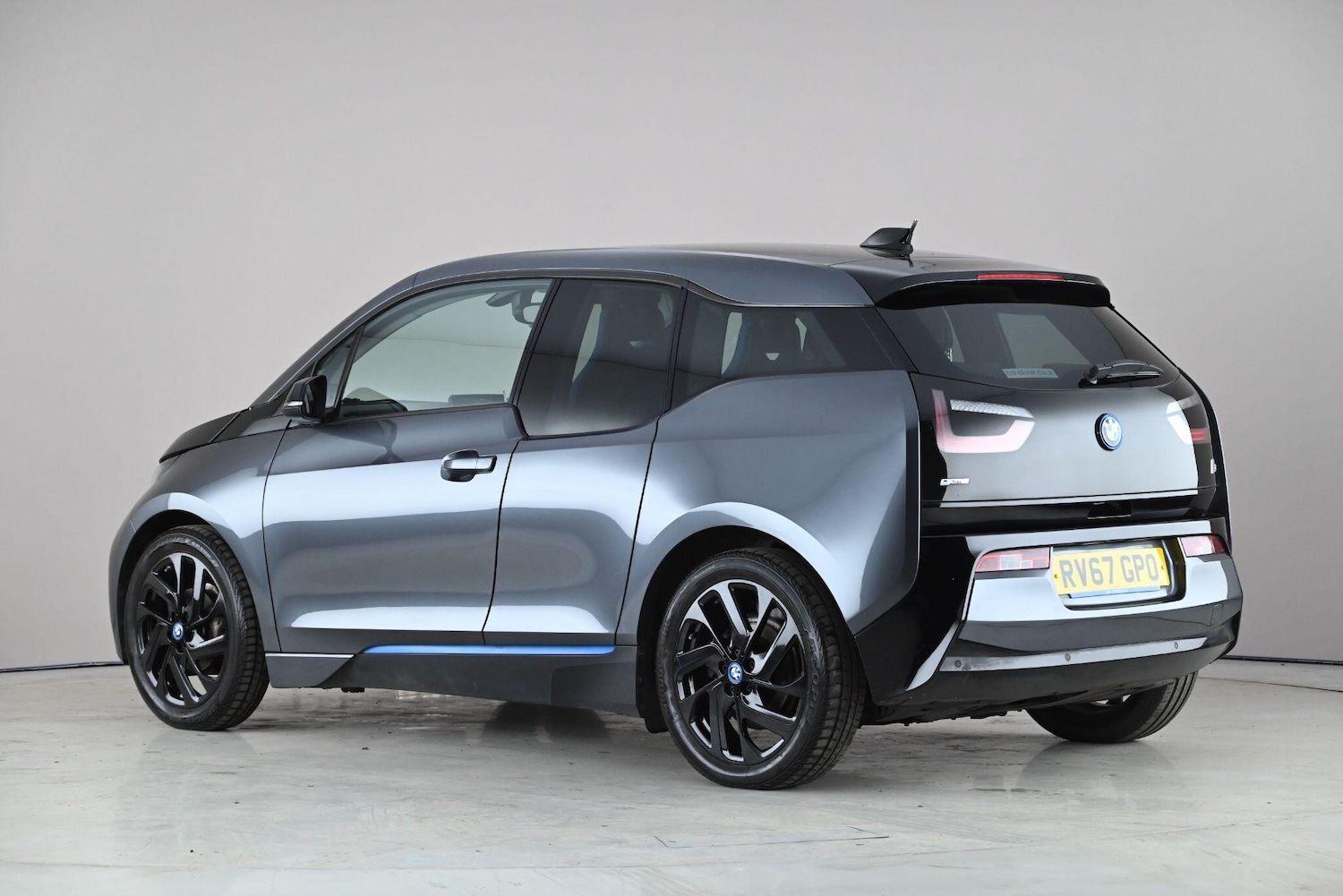 Used BMW i3 2017 for sale - 78132074: Photo 3