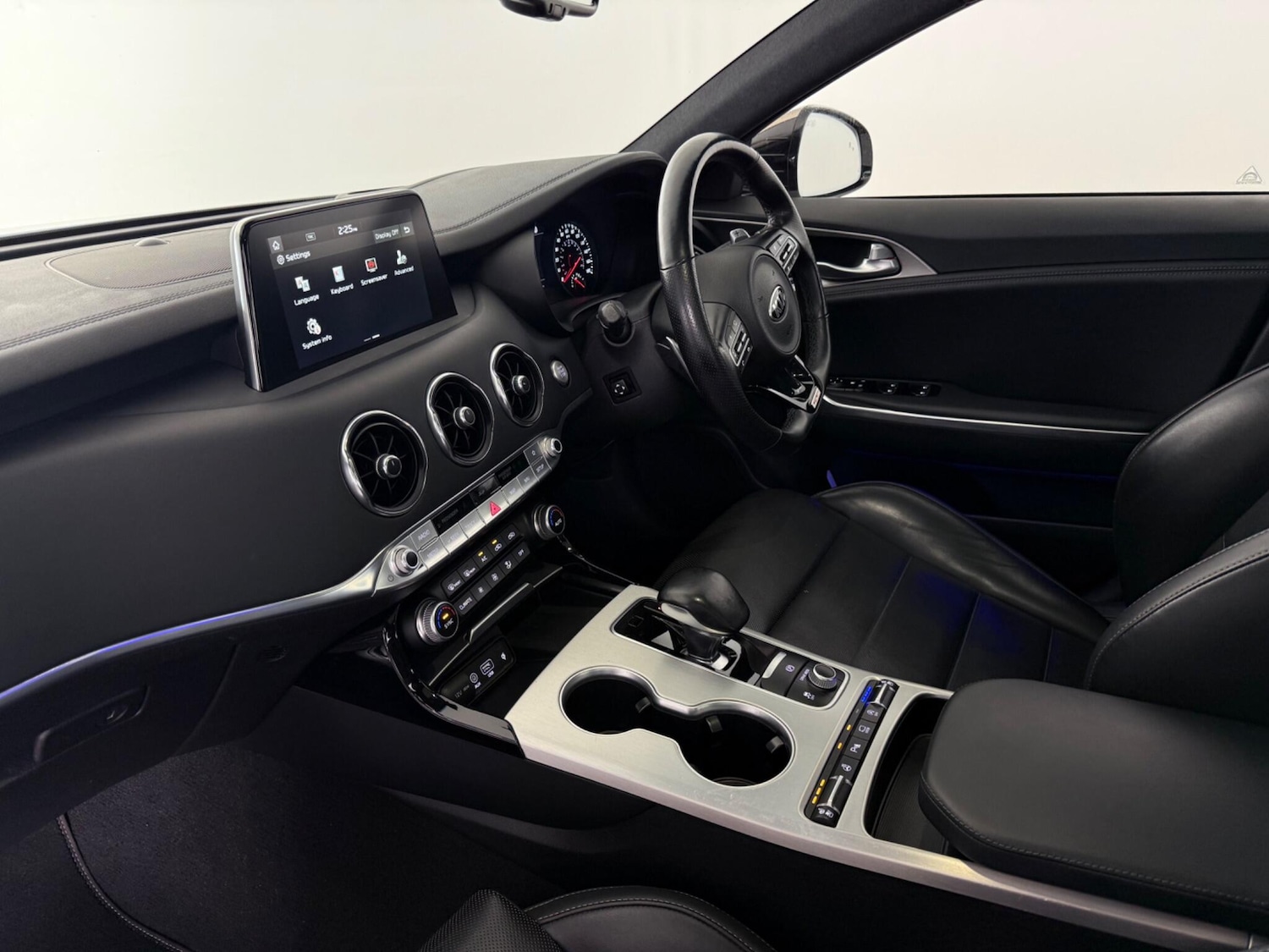 Used Kia Stinger 2019 for sale - 77243040: Photo 13