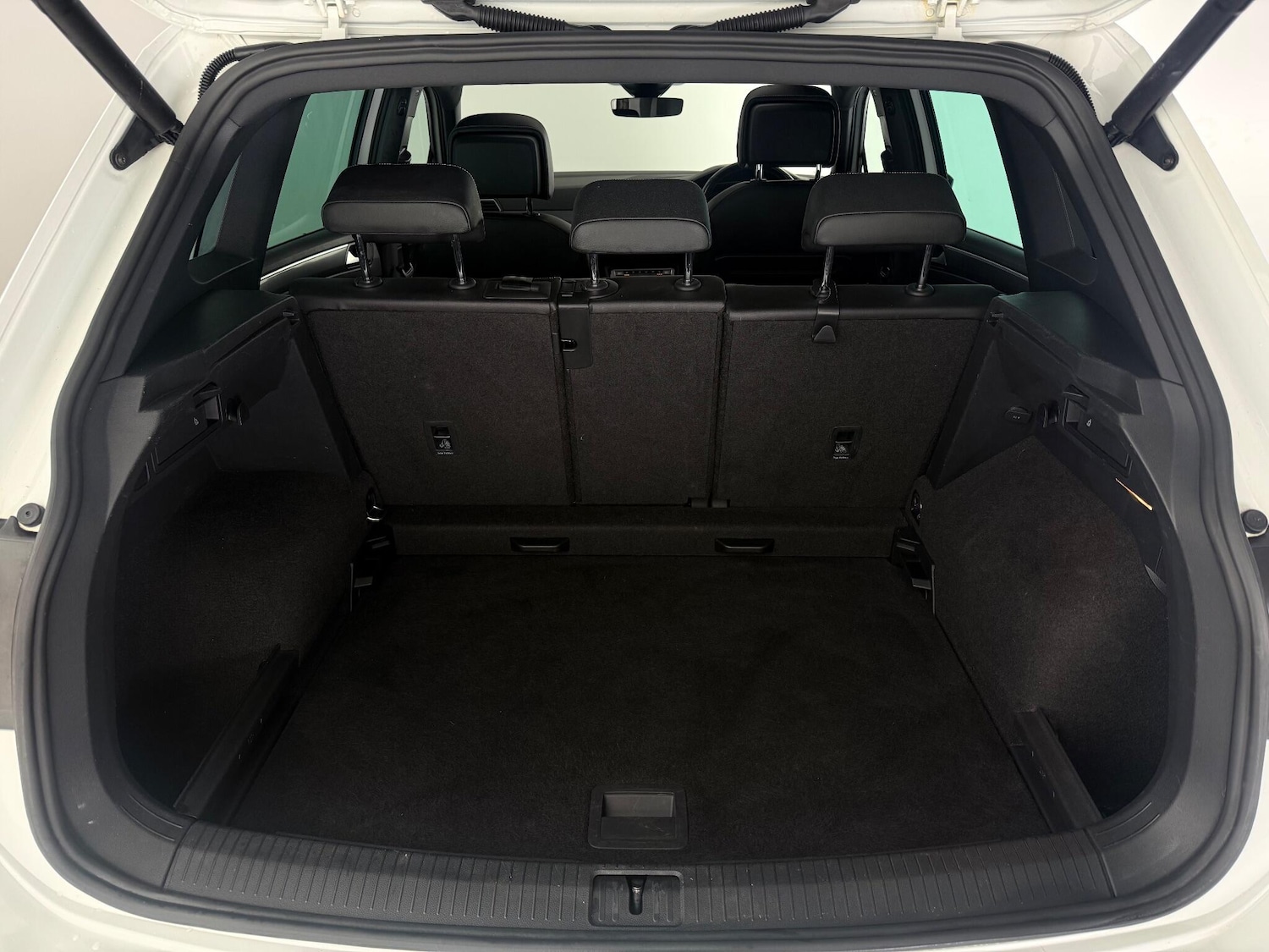 Used Volkswagen Tiguan 2019 for sale - 76467346: Photo 13