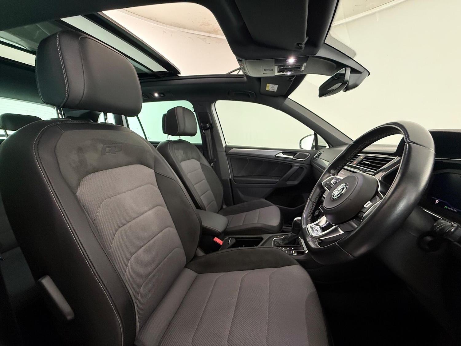 Used Volkswagen Tiguan 2019 for sale - 76467346: Photo 17