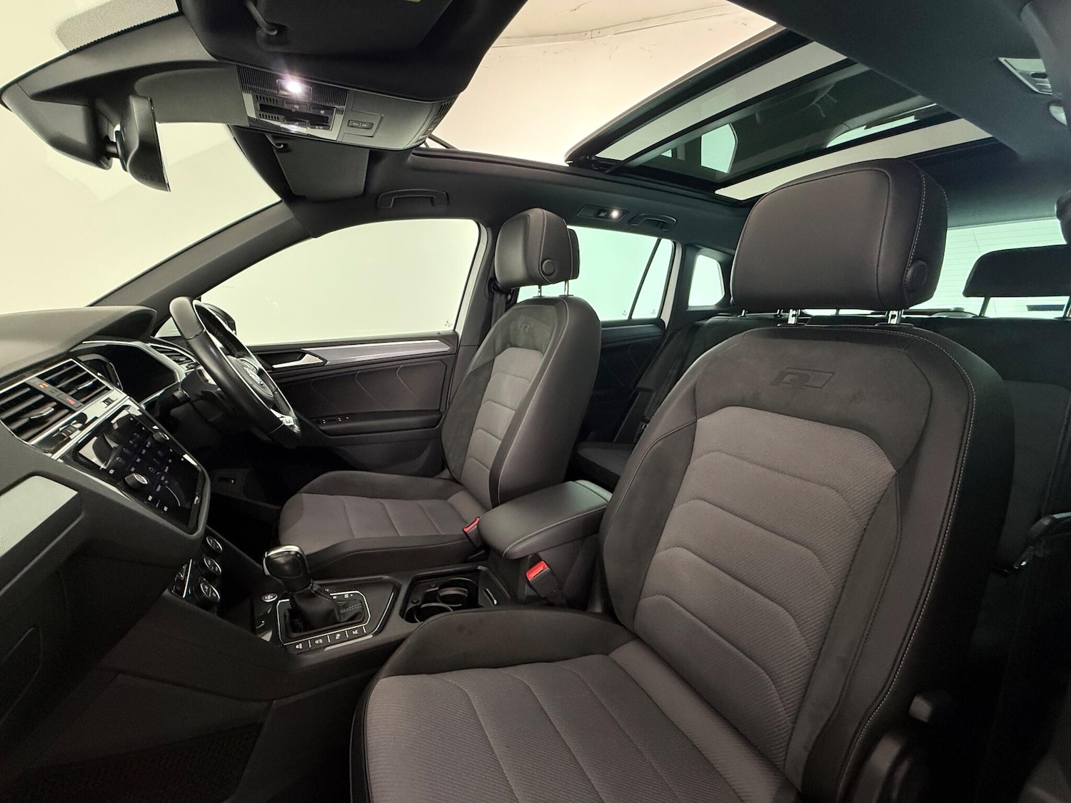 Used Volkswagen Tiguan 2019 for sale - 76467346: Photo 19