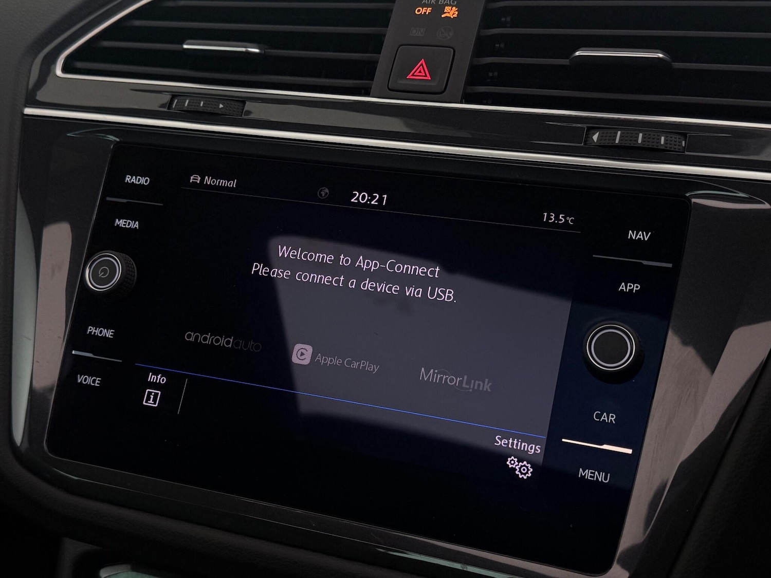 Used Volkswagen Tiguan 2019 for sale - 76467346: Photo 35