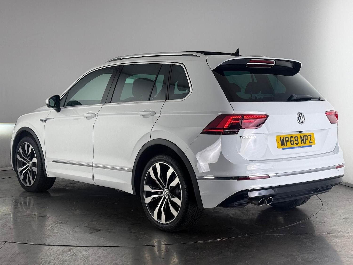 Used Volkswagen Tiguan 2019 for sale - 76467346: Photo 4